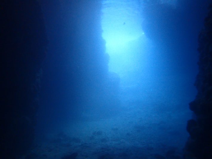 青之洞窟 潛水 推薦