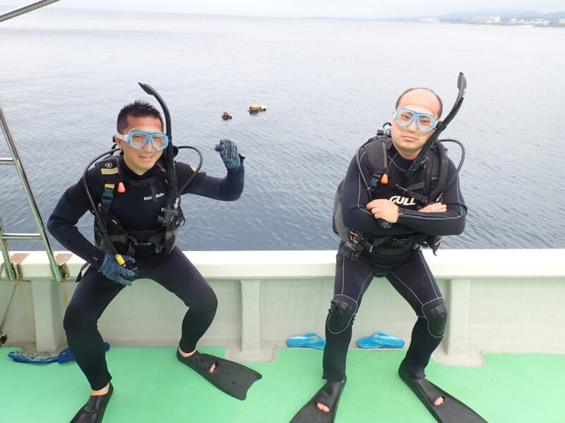 沖繩青之洞窟 體驗潛水 浮潛｜好夥伴一同來潛水｜黑潮潛水