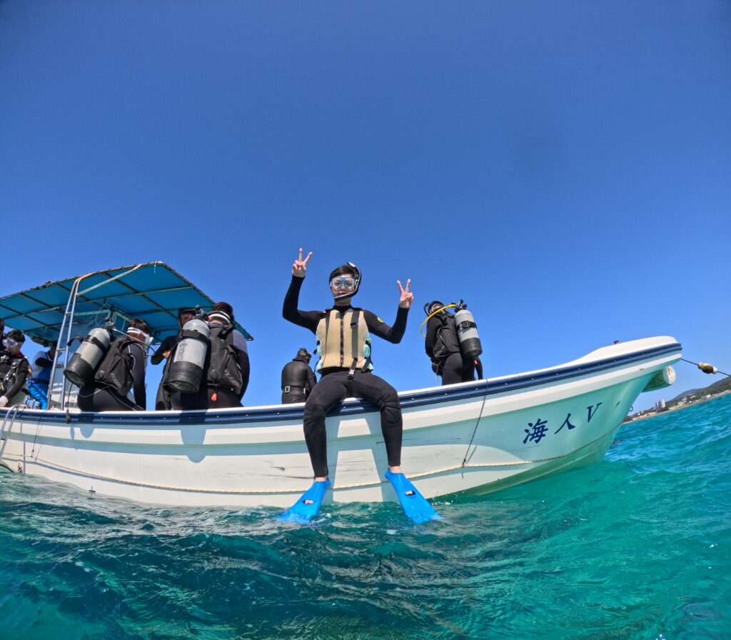 沖繩潛水 青洞潛水 中文教練｜沖繩天氣超好｜黑潮潛水