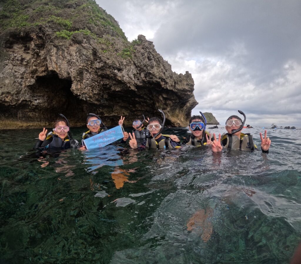沖繩旅遊 青洞 潛水浮潛｜生日快樂｜黑潮潛水