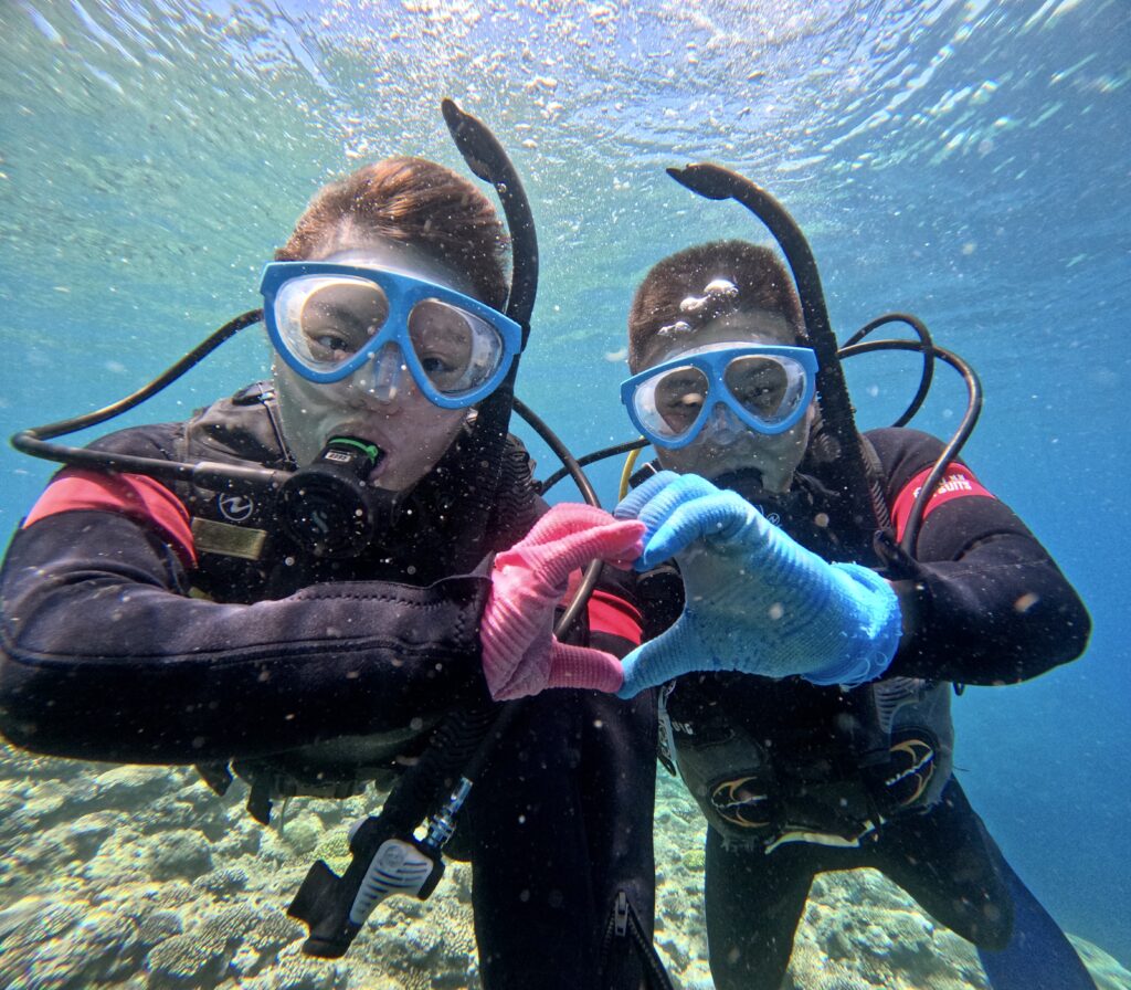 沖繩旅遊 青之洞 藍洞 中文說明 ｜體驗潛水｜黑潮潛水