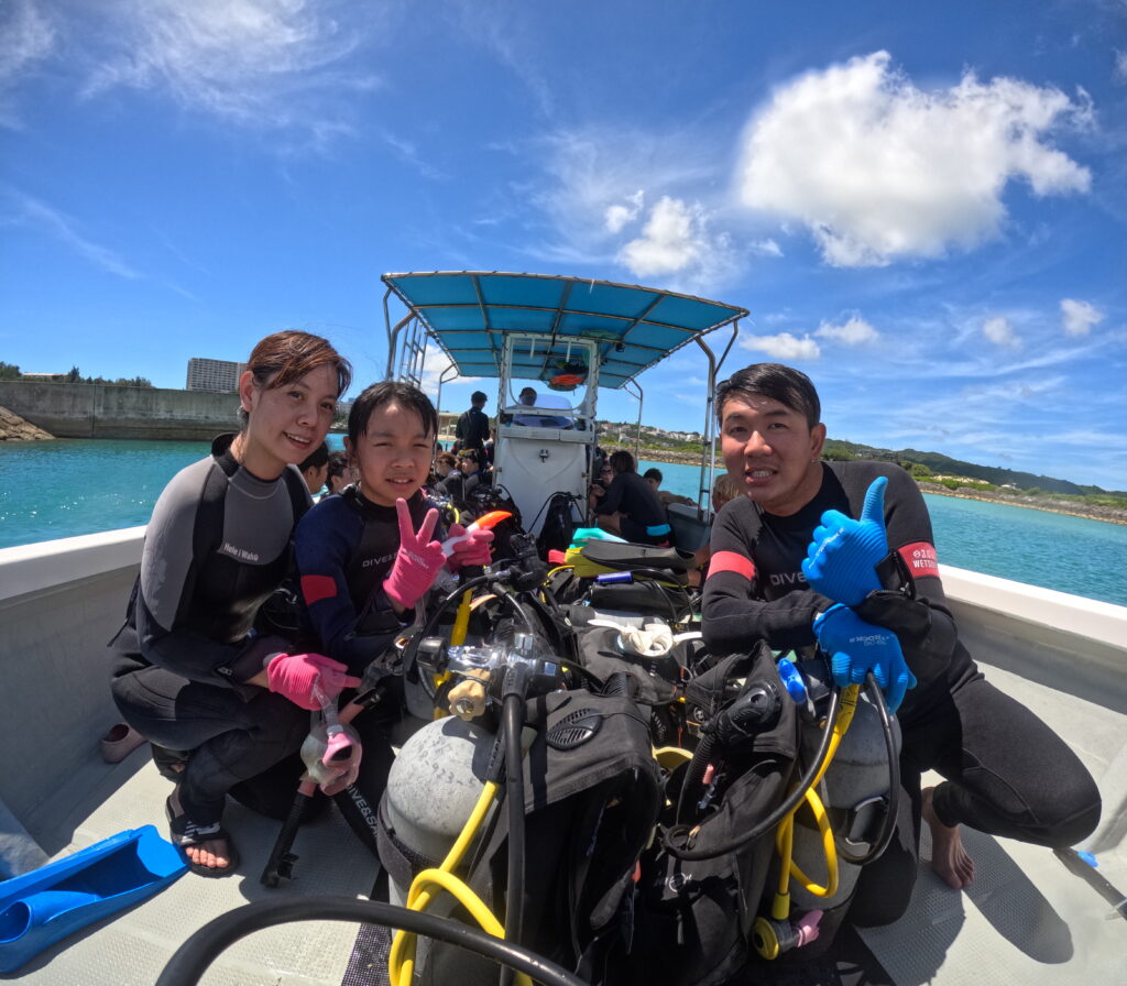 冲绳旅游 青洞梦幻礁 ｜夏天浮潜潜水｜黑潮潜水