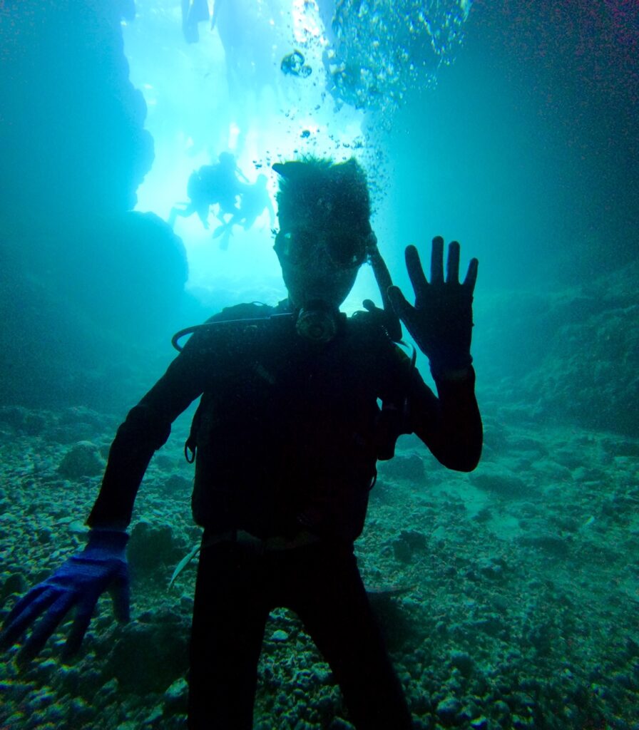 黑潮潛水 沖繩旅遊 中文教練