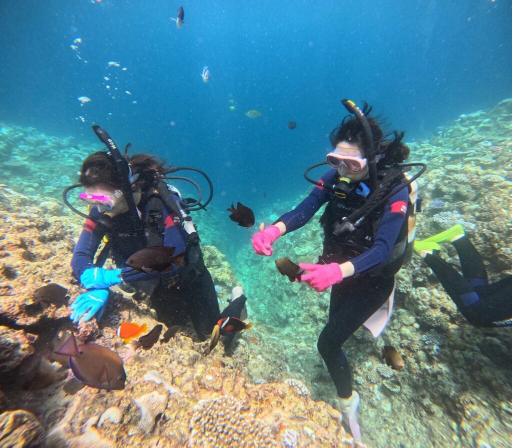 黑潮潛水 沖繩旅遊 中文教練