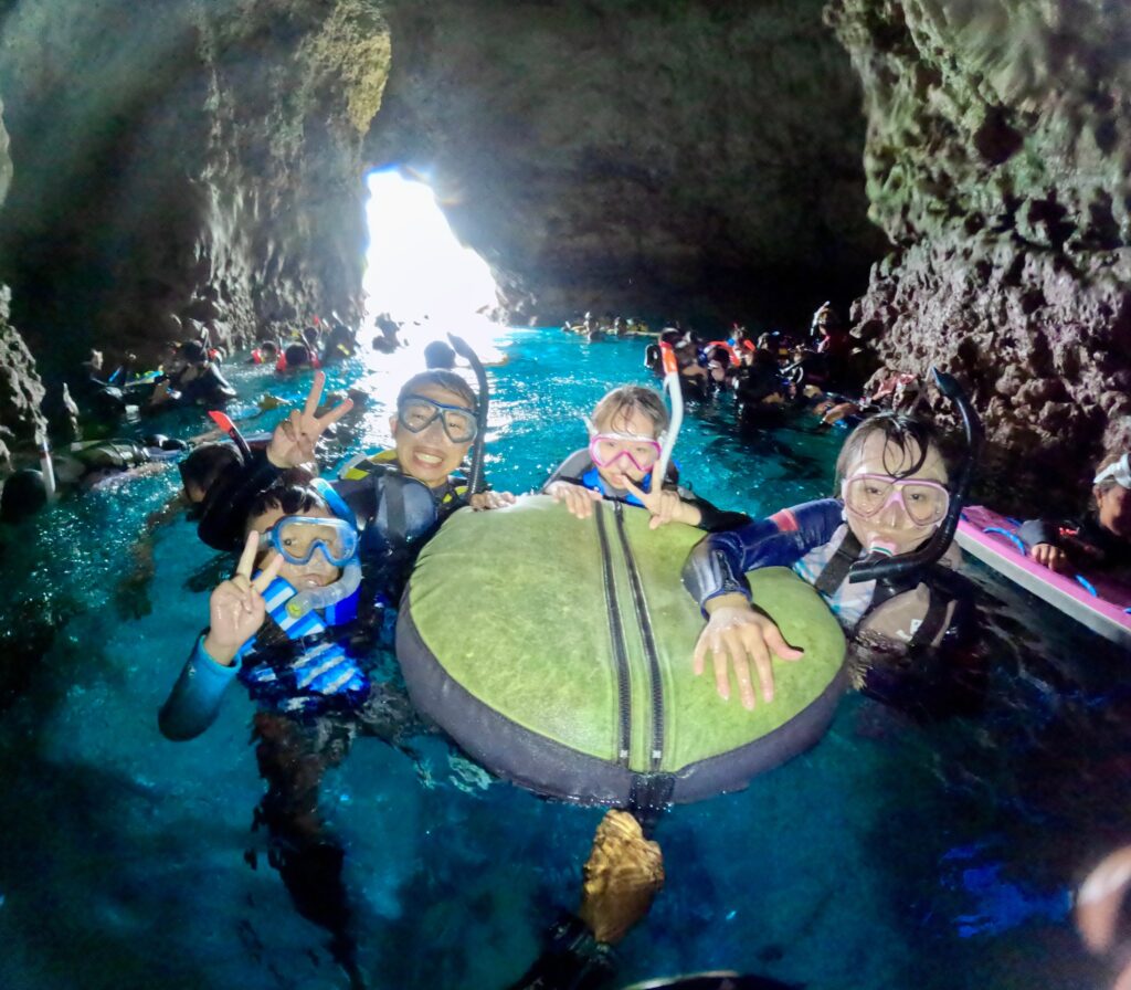 沖繩旅遊 青洞 ｜ 浮潛 潛水｜黑潮潛水