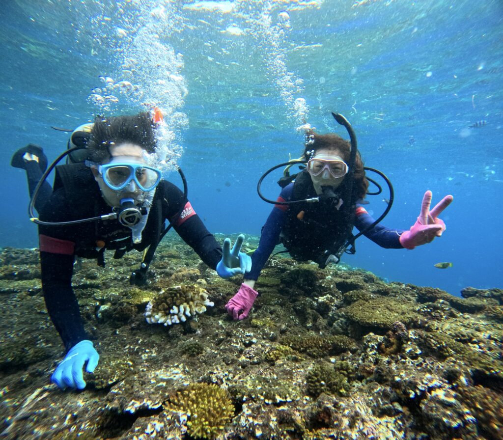 黑潮潛水 浮潛 沖繩旅遊 中文教練