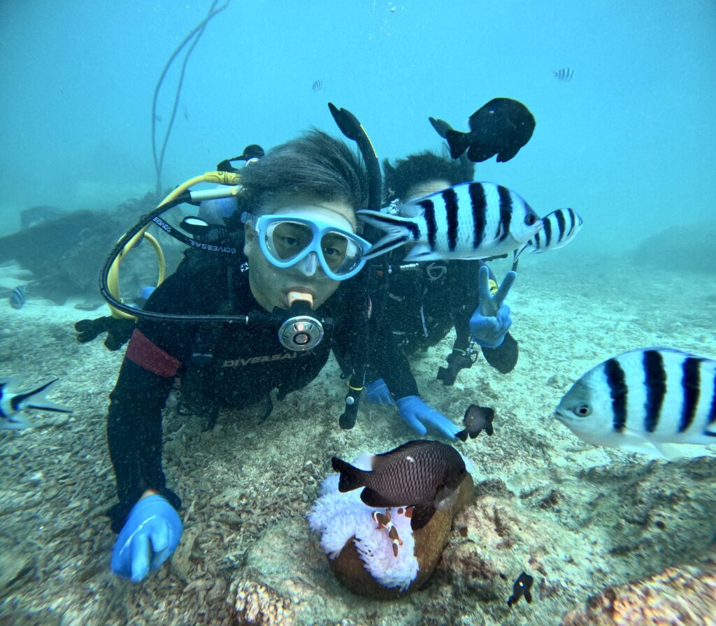 黑潮潛水 沖繩旅遊 中文教練 潛水