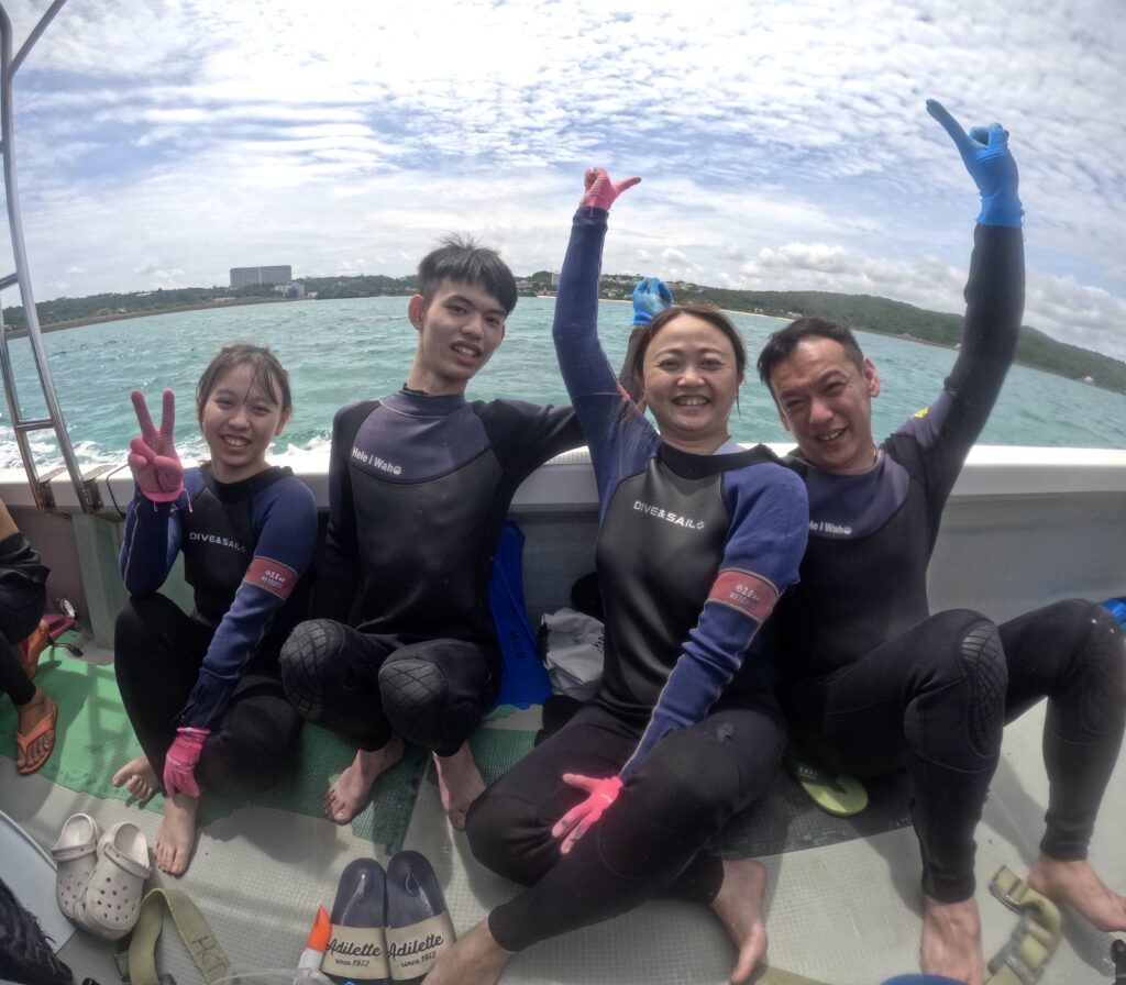 PADI 浮潛 潛水 青洞 青之洞窟 中文教練 自由潛水