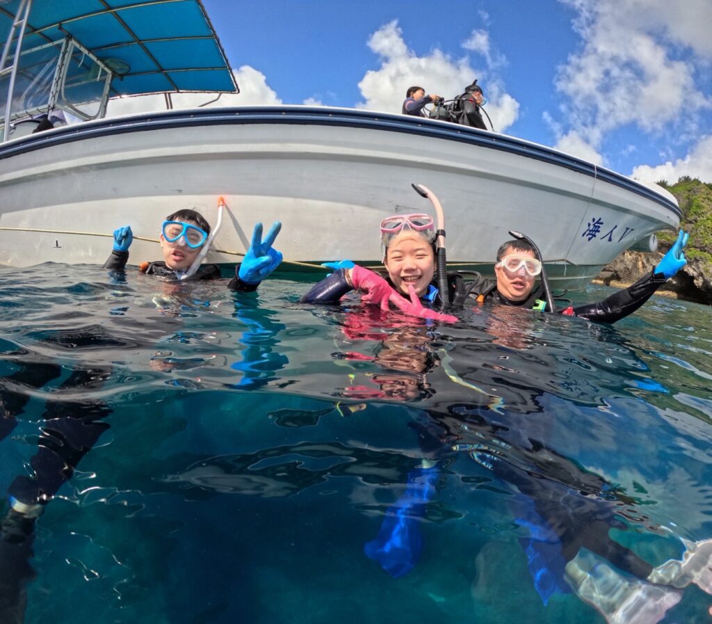 沖繩 浮潛 中文教練 潛水 PADI 黑潮潛水