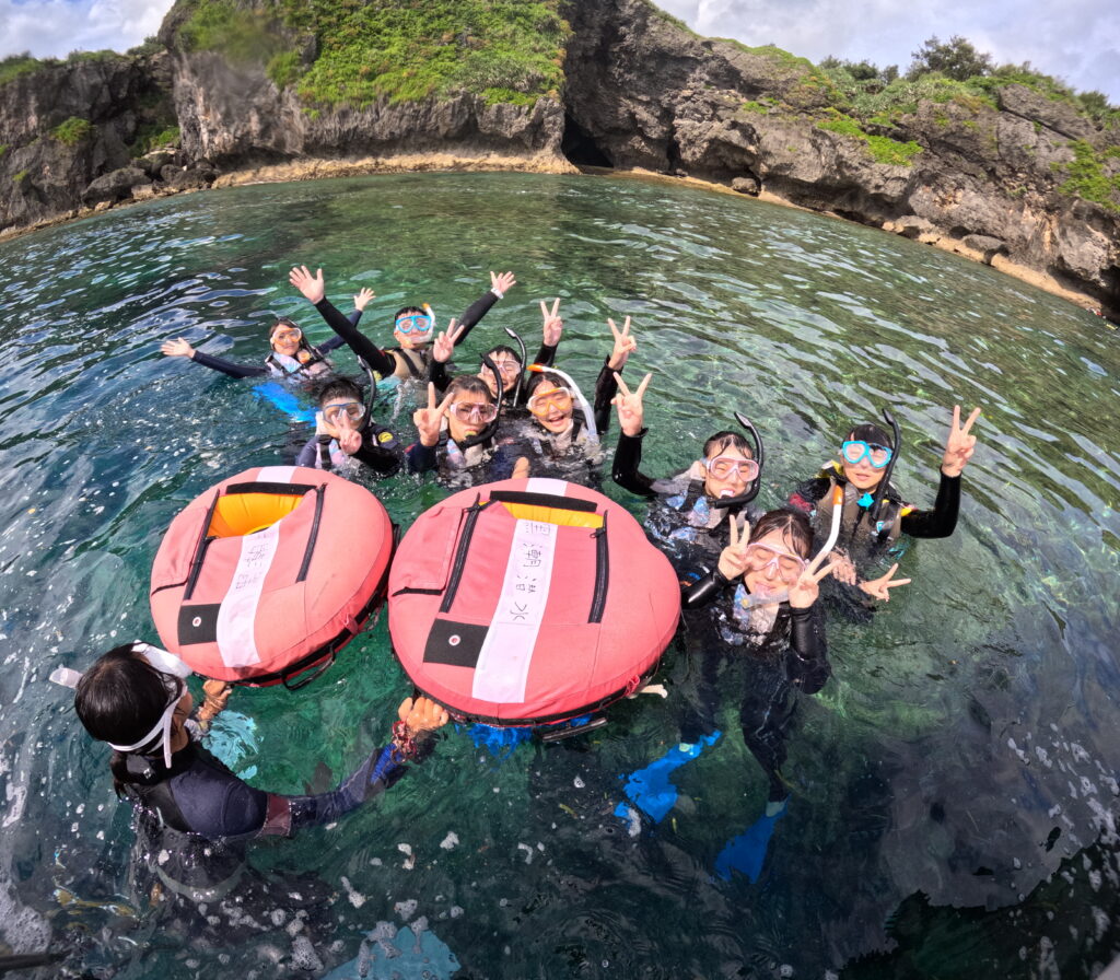 沖繩旅遊 青洞 中文說明 PADI 中文教練