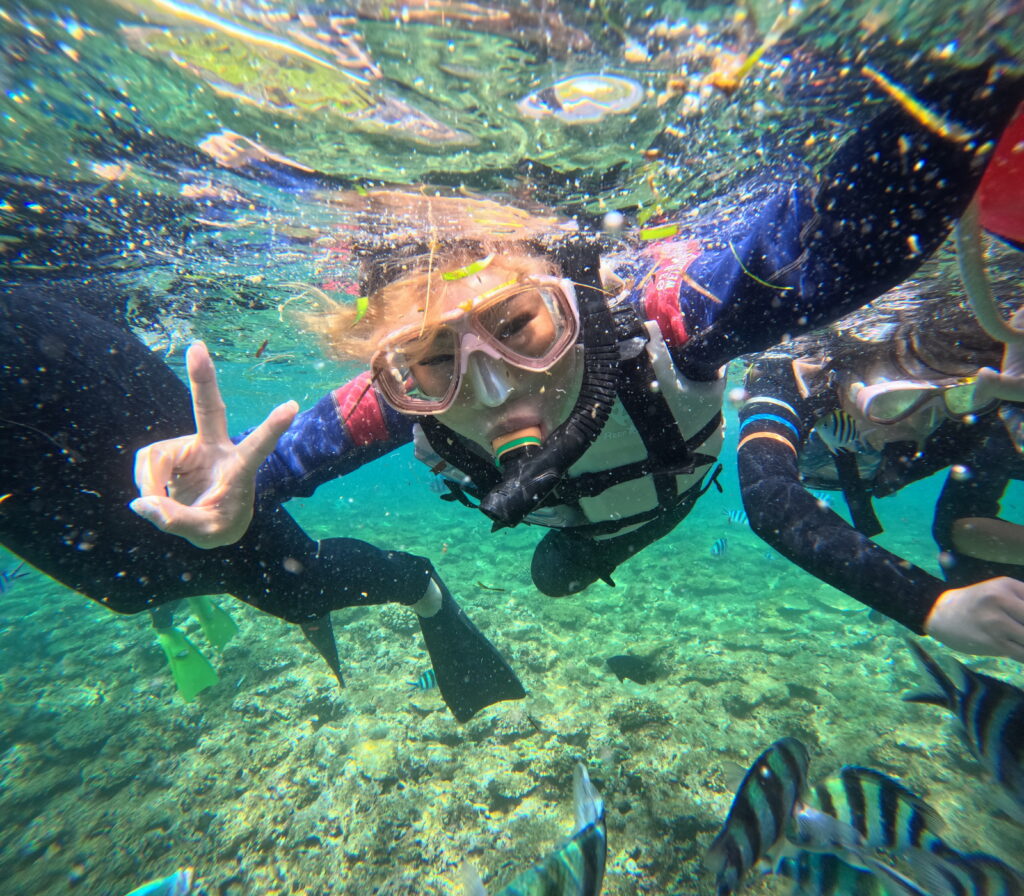 冲绳旅游 青洞 中文说明 PADI 中文教练