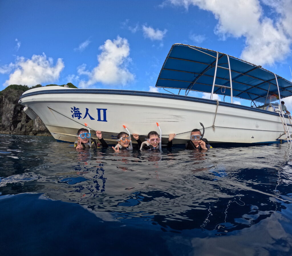 冲绳 PADI 青洞