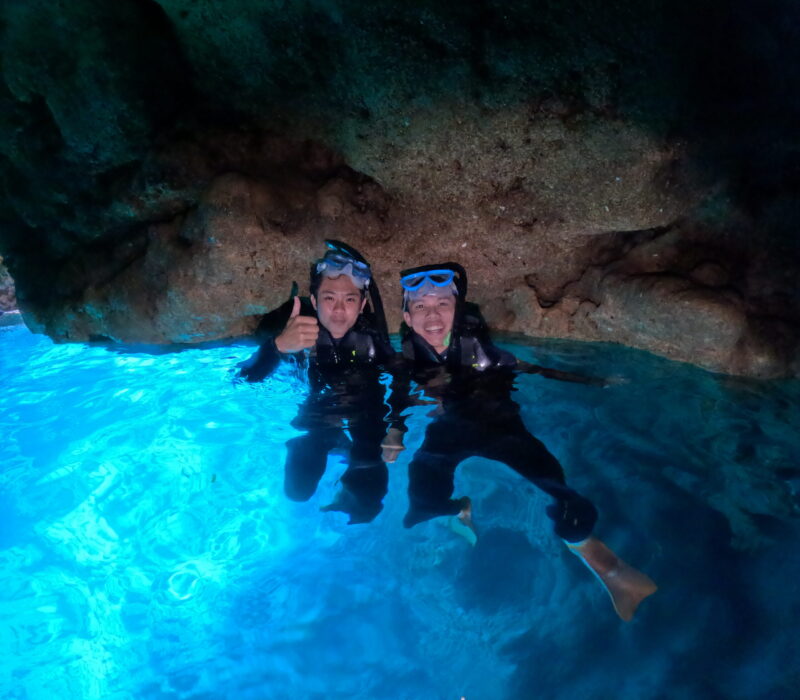 沖繩 浮潛 青洞