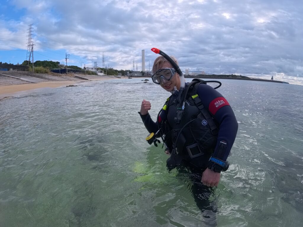 冲绳旅游 中文教练 PADI