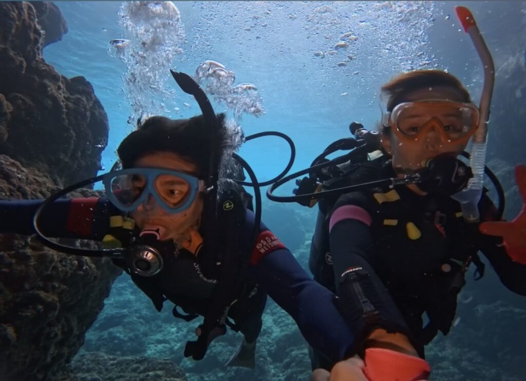 中文教練 沖繩潛水 青洞