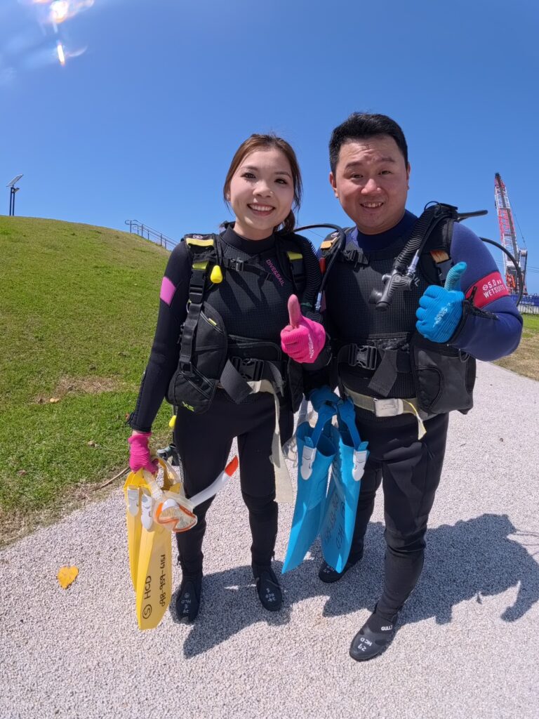 沖繩潛水 PADI 中文教練