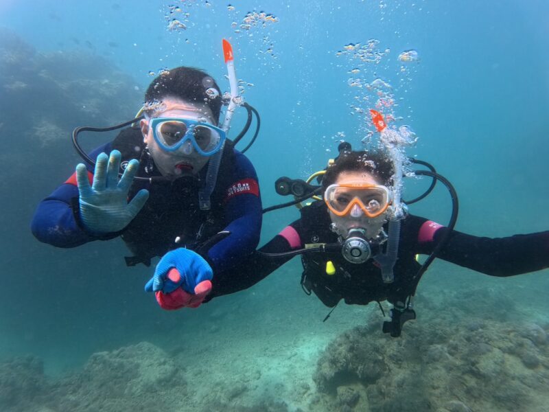 冲绳潜水 PADI 中文教练