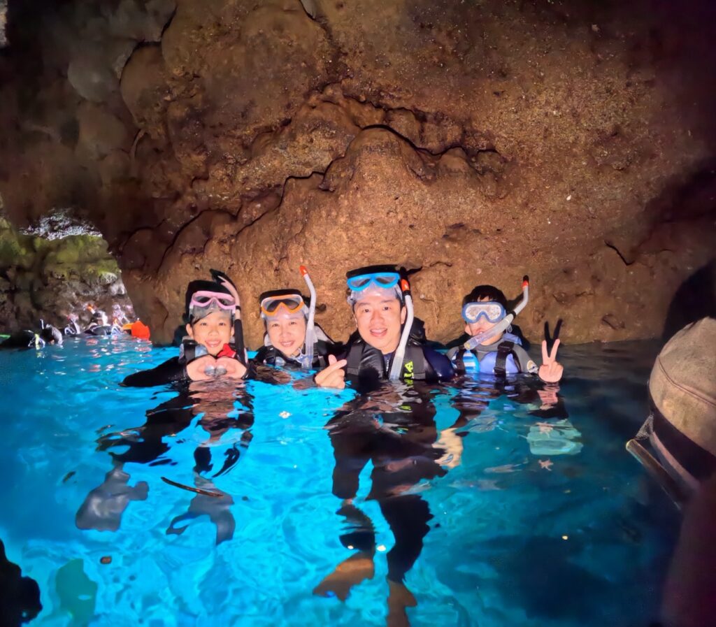 青洞 PADI 中文教练