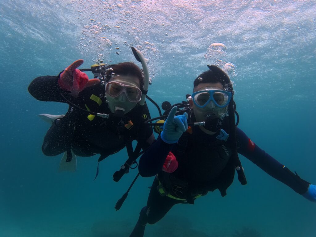 中文教練 蔚藍海洋 FUN DIVE