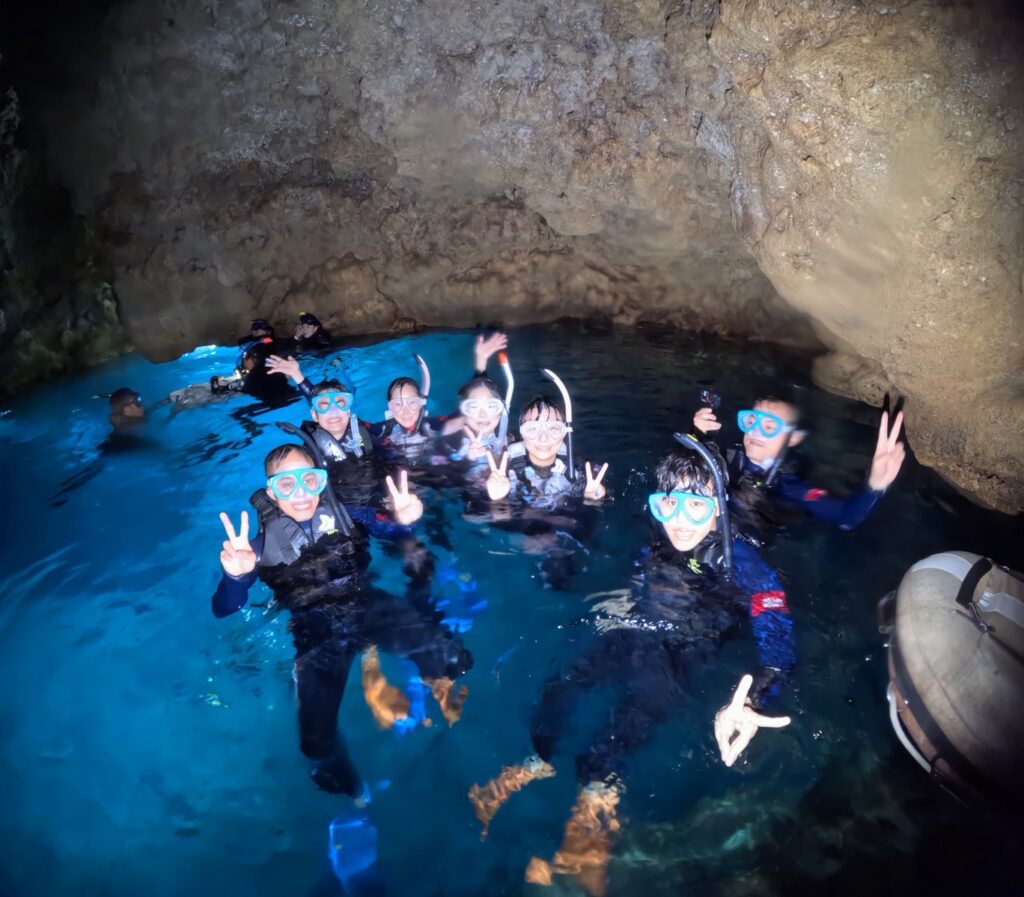 青洞 沖繩旅遊 黑潮潜水